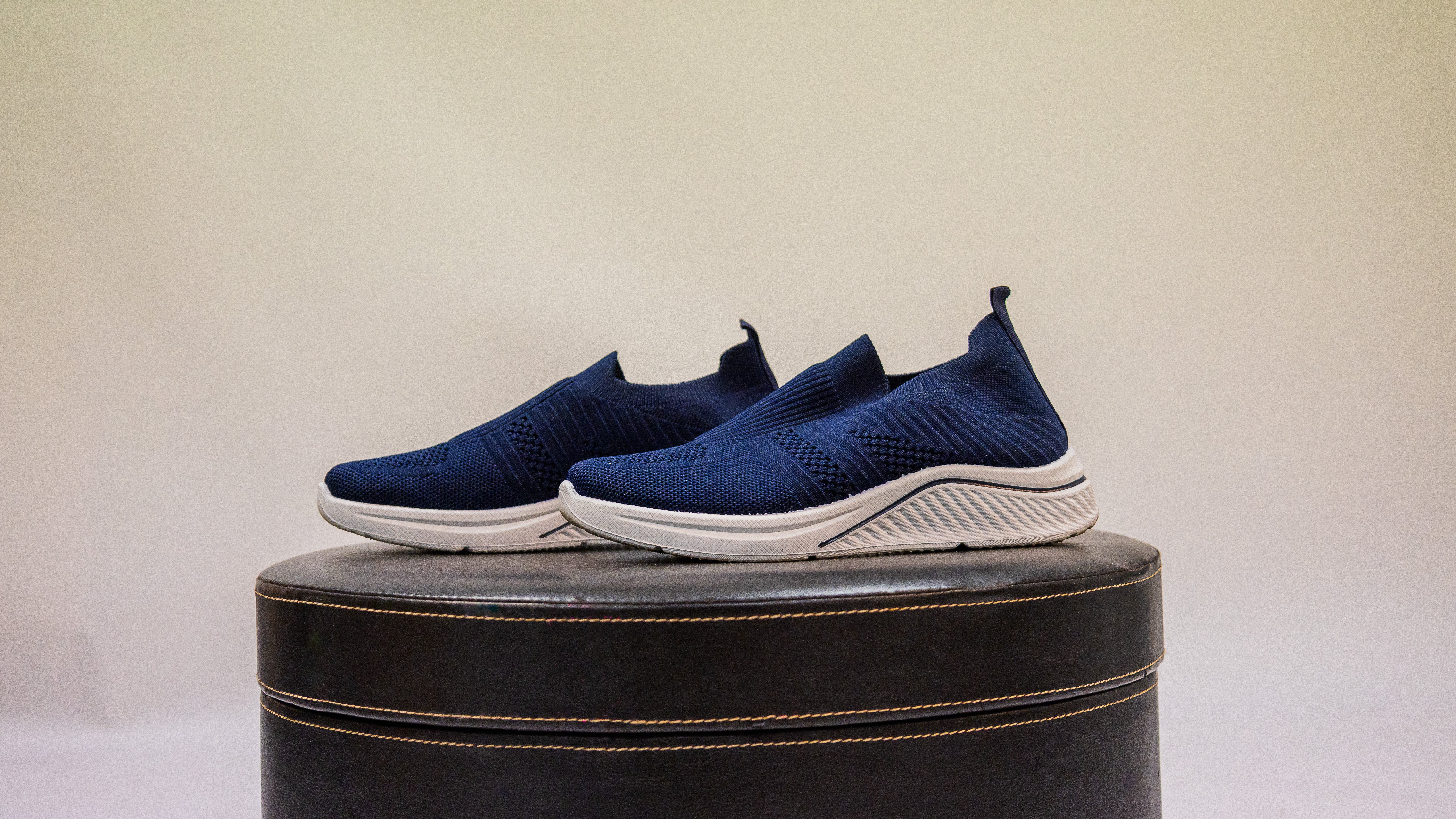 Baskets Minimalistes – Bleu Marine