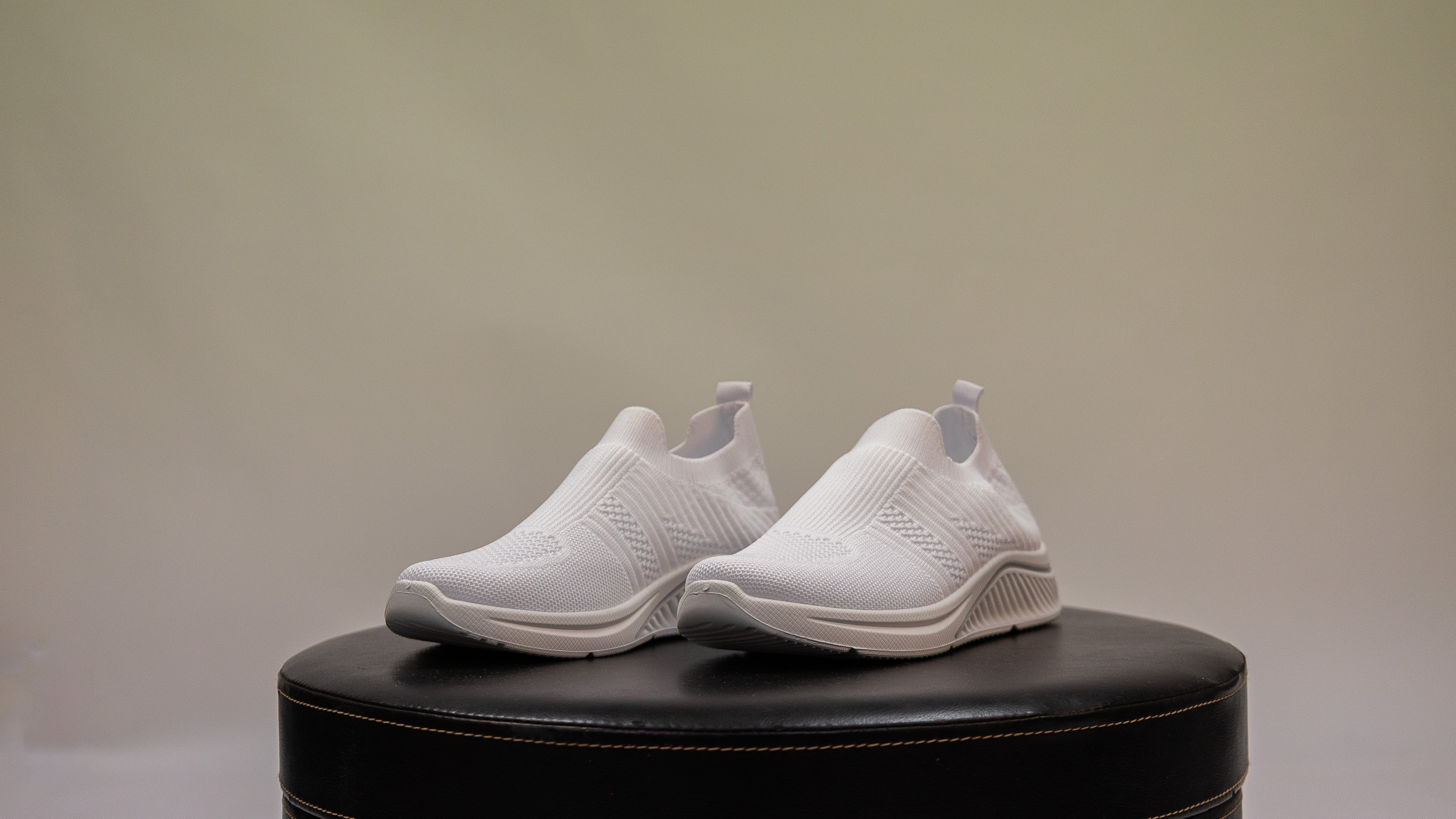 Baskets Minimalistes – Blanc